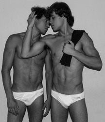 Twinks in pool 5 59808bab4f5f0.jpg