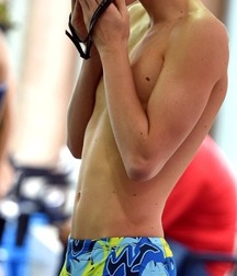 Twinks in pool 5 59808bd4dd8e3.jpg