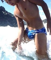 Twinks in pool 5 59808ce5db22e.jpg