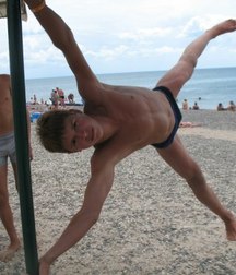 Twinks in pool 6 5980964fa9794.jpg