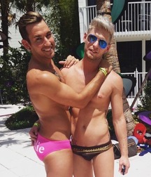 Twinks in pool 6 598096ab1e14c.jpg