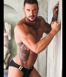 Beautiful and sexy boys 144 598650c139ac8.jpg