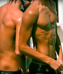 Twinks in pool 7