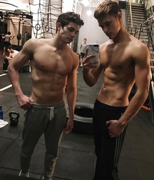 Twinks 245