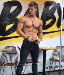 Twinks 245 5989aba65f851.png