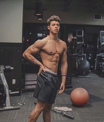 Twinks 245 5989abb75fcf7.jpg