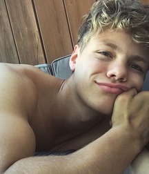 Twinks 245 5989abc8de80e.jpg
