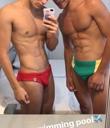 Twinks in pool 9 5989b06991670.jpg