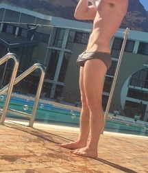 Twinks in pool 10 598a292f8b713.jpg