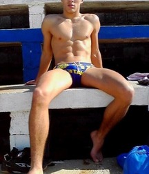 Twinks in pool 11 598ad59c48c76.jpg