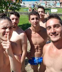 Twinks in pool 11 598ad5a85060a.jpg