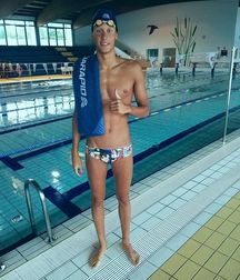 Twinks in pool 11 598ad5c5735fa.jpg