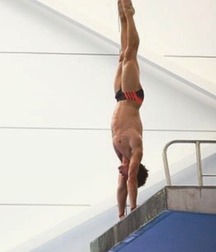 Twinks in pool 12 598cc3759ec1b.jpg