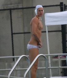 Twinks in pool 12 598cc3f864895.jpg