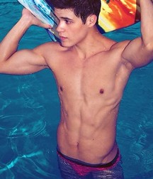Twinks in pool 13 598d7437f2feb.jpg