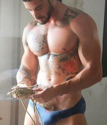 Beautiful and sexy boys 150 599348273302c.jpg