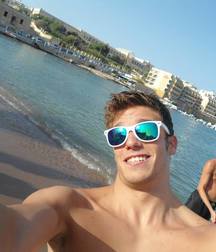 Twinks in pool 14 59934cc5718bc.jpg