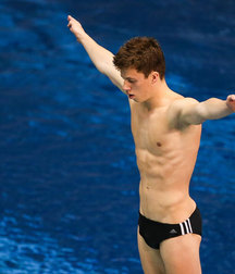 Twinks in pool 15 5994164042802.jpg