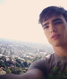 Twinks 255 599998cd8ef77.jpg