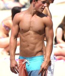Twinks 258 599bfcd329c06.jpg