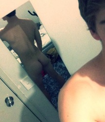 Attractive bottoms of boys 86 599c15f3247e1.jpg