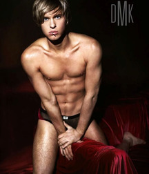 Twinks 259 599c945a5fb3e.jpg