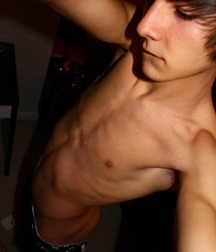 Twinks 260 599d38221c3e8.jpg