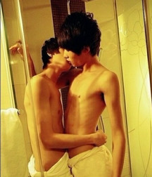 Twinks 260 599d3a634e826.jpg