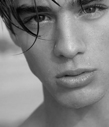 Twinks 260 599d3ab95421d.jpg