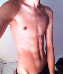 Twinks 262 599dfb8c7ac1a.jpg