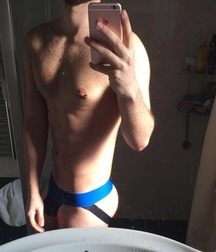 Attractive bottoms of boys 89 59a2e47e4df15.jpg