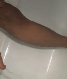 Boys's feet 69 59a3e2f494402.jpg