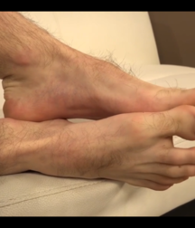 Boys's feet 69 59a3e39ed385b.png