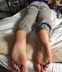 Boys's feet 71 59a3e94eda7a5.jpg