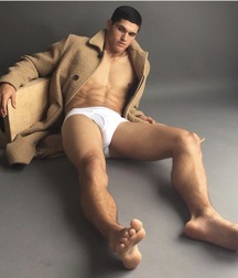 Boys's feet 71 59a3ec84a3d3a.jpg