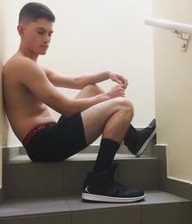 Twinks 269 59a7fb30a92dd.jpg