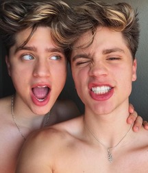 Twinks 270 59a81f7ba5ac7.jpg
