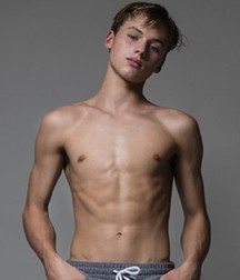Twinks 270 59a81fba9089d.jpg