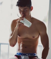 Twinks 271 59a85c5442832.jpg