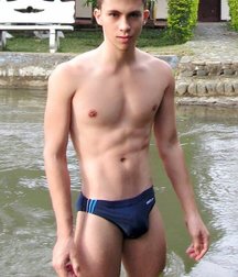 Twinks 271 59a85d1e8c843.jpg