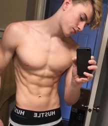 Twinks 279 59adc7995603f.jpg