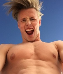 Beautiful and sexy boys 163 59b3cb88992bc.jpg