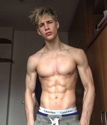 Twinks 280 59b3d579aeac0.jpg