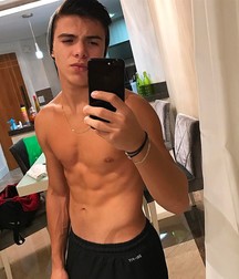 Twinks 280 59b3d5c07d4db.jpg