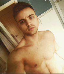 Twinks 281 59b4511d7ff8b.png