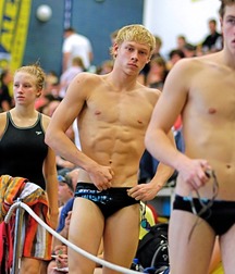 Twinks 300 59d53bc2c446a.jpg