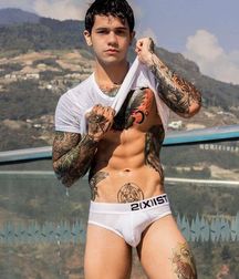 Twinks 302 59d749f26b02a.jpg