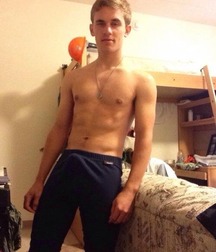 Twinks 303 59d74ceb30c87.jpg