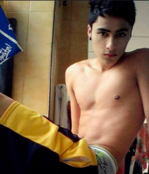 Twinks 305 59d7507b70963.png