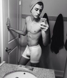 Twinks 305 59d750a9be221.jpg